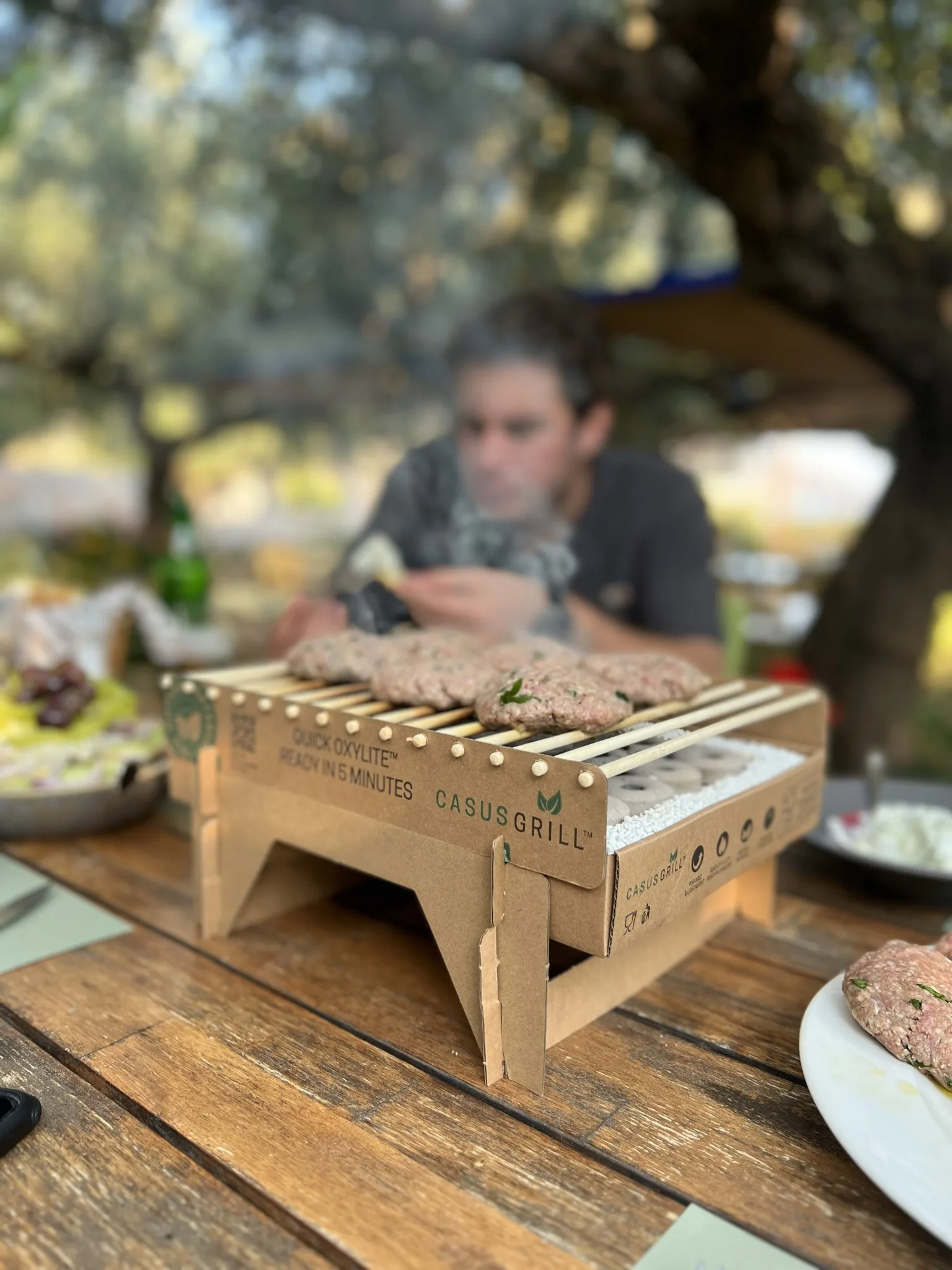 Γιατί οι Έλληνες αγαπούν το ψήσιμο – και τι αλλάζει στις συνήθειές μας