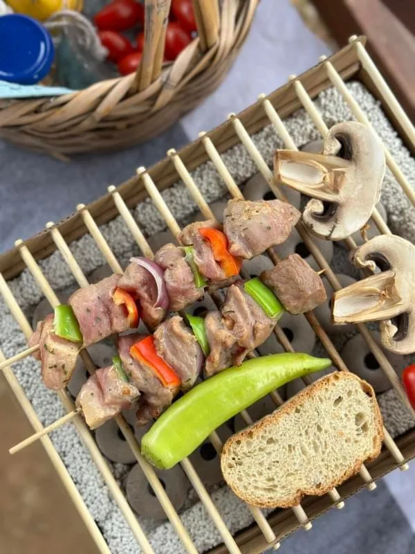 Είναι τελικά το BBQ υγιεινό; Τι να προσέξεις και πώς να το κάνεις σωστά